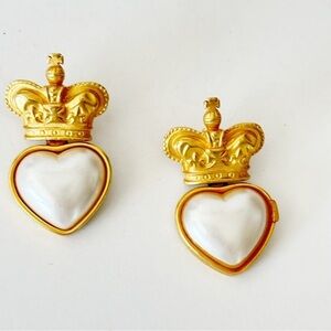 Gold Crown Heart With Pearl Pierced Earrings